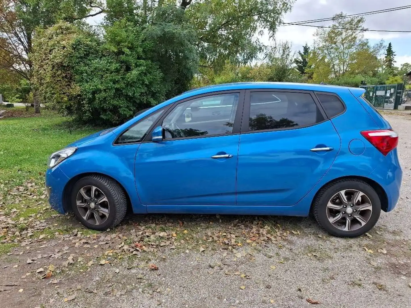 Hyundai iX20 Trend Automatik Klimaaut. PDC ALU TEL Niebieski - 1