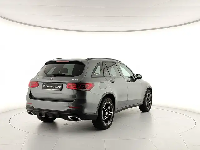 Mercedes-Benz GLC view 5