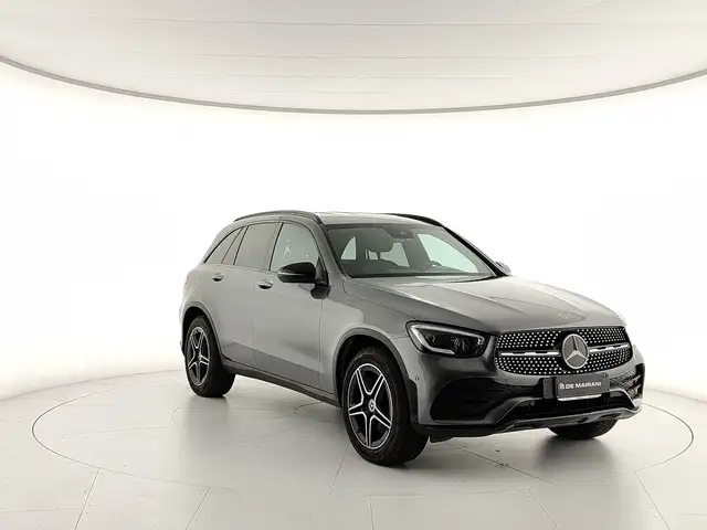 Mercedes-Benz GLC view 7