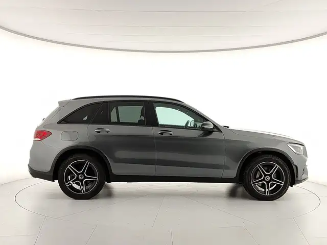 Mercedes-Benz GLC view 6