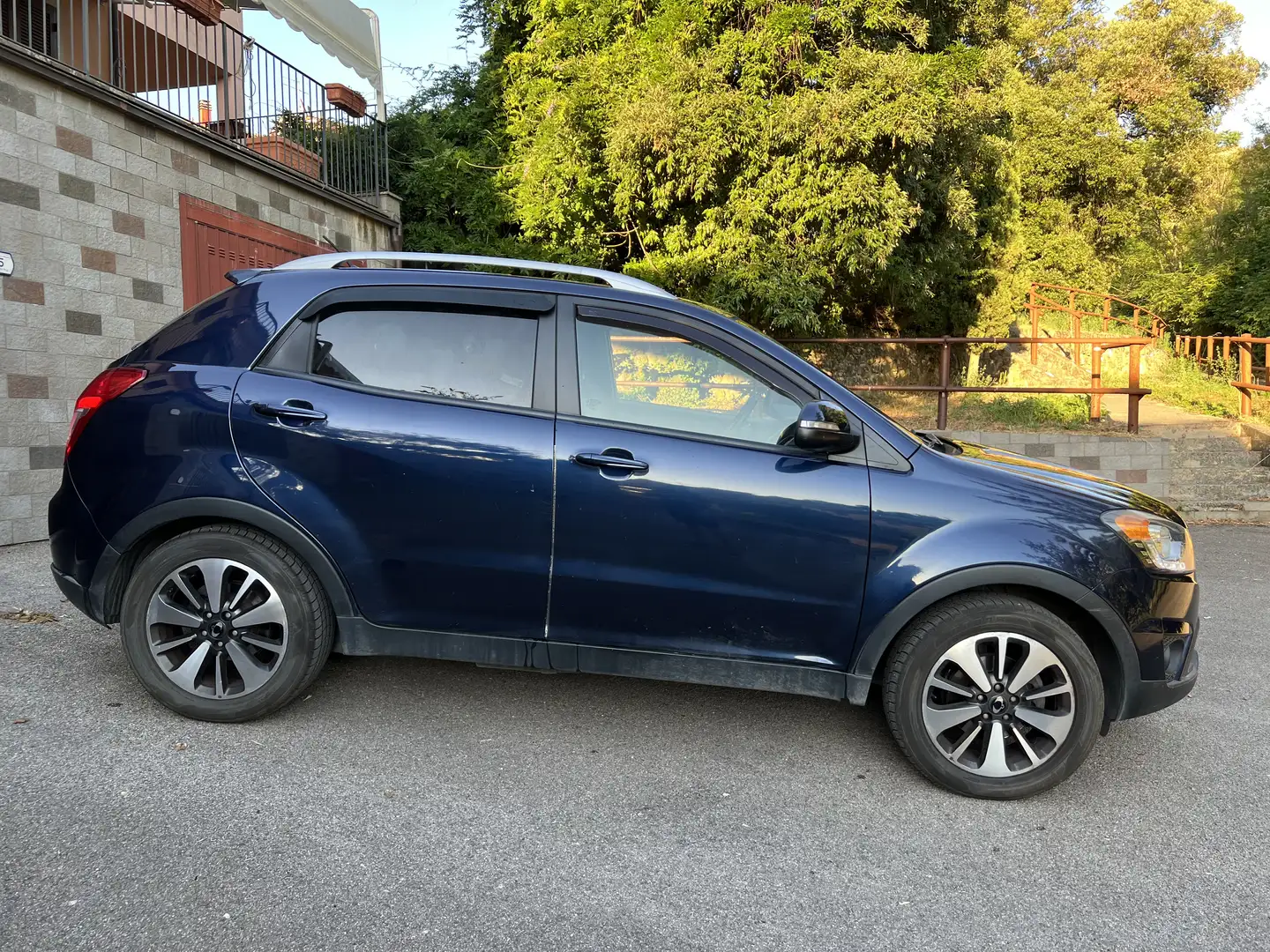 SsangYong Korando 2.0 e-xdi Plus 2wd 148cv - 1