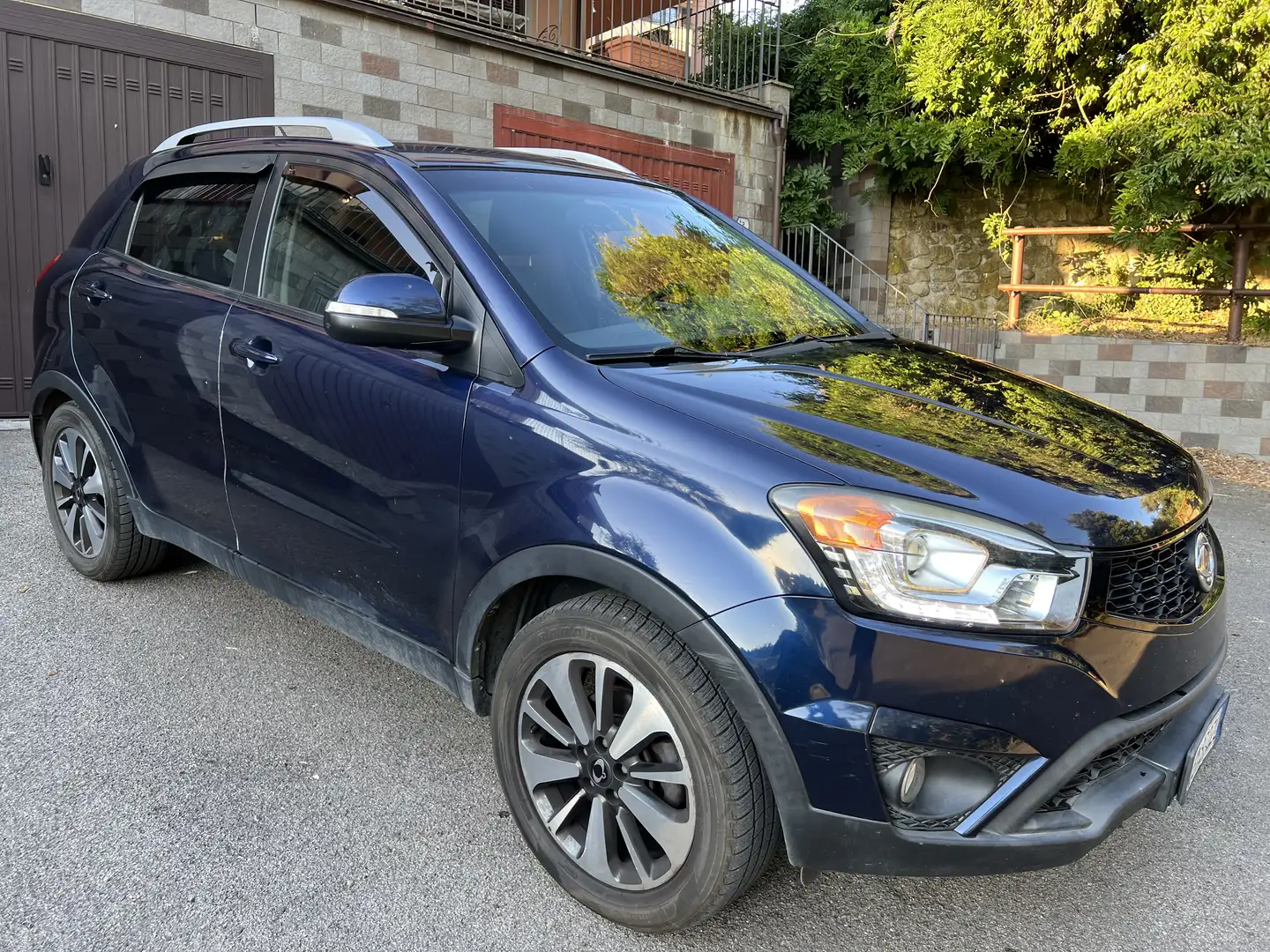 SsangYong Korando 2.0 e-xdi Plus 2wd 148cv - 2
