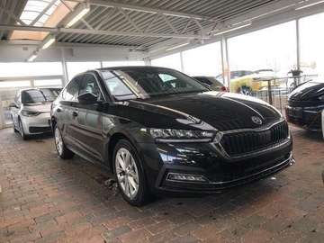 Lim. 1.5TSI Style Navi+Kamera+elekKlappe