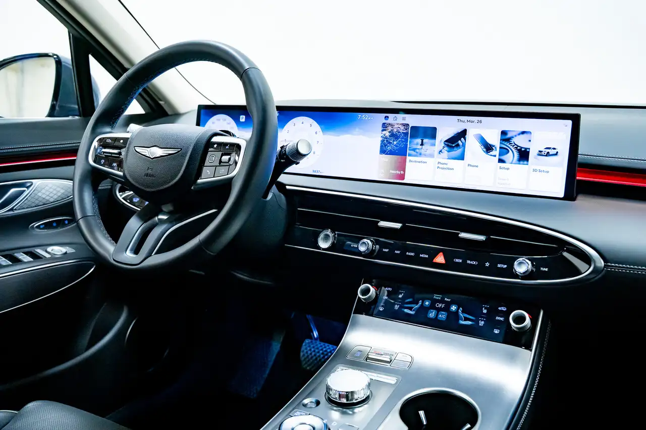 Genesis GV70 снимка Genesis GV70