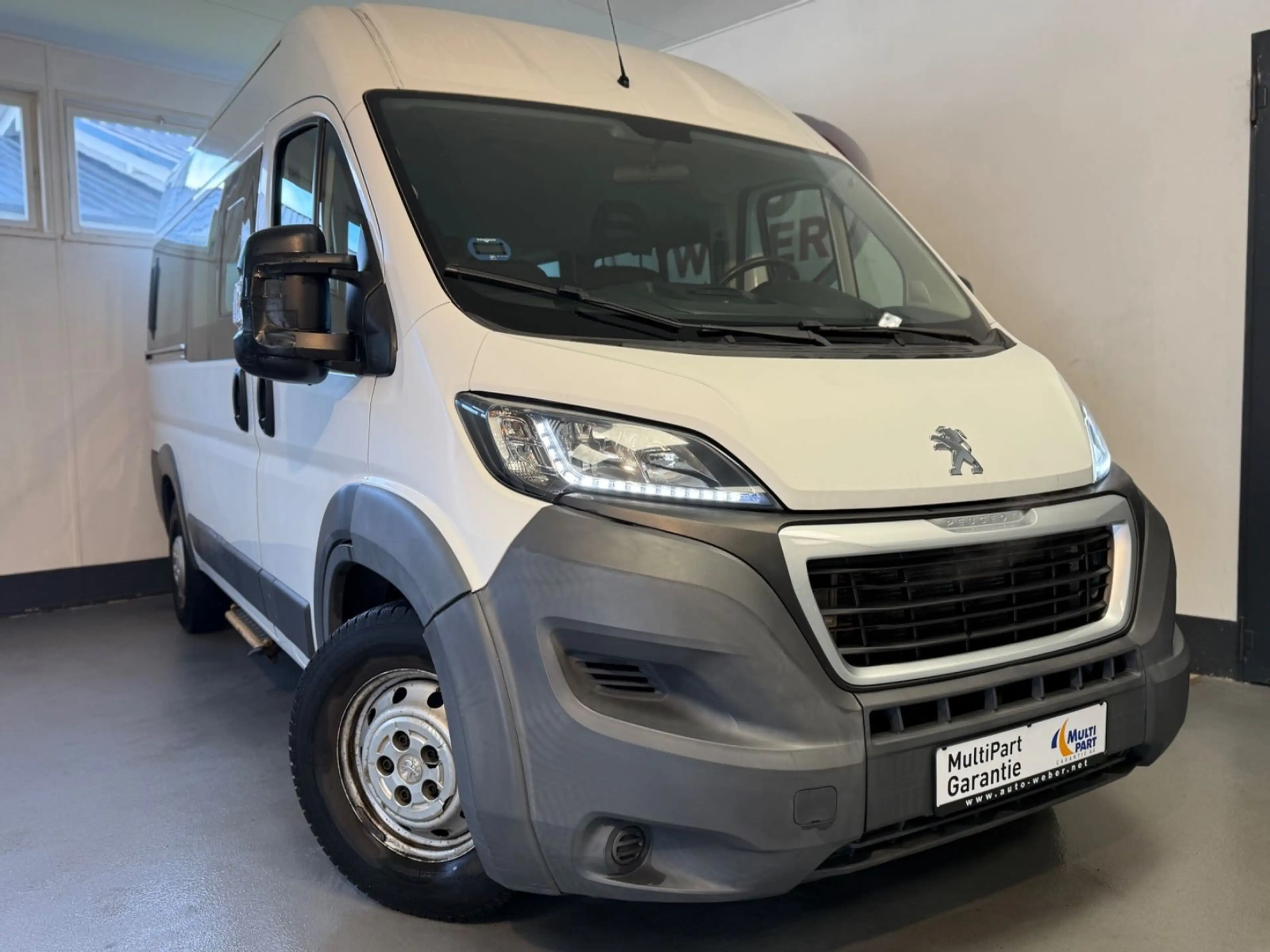 Peugeot Boxer BOXER 2.0 HDI*435 L2H2*AT MOTOR*60 TKM*ROLLSTUHL