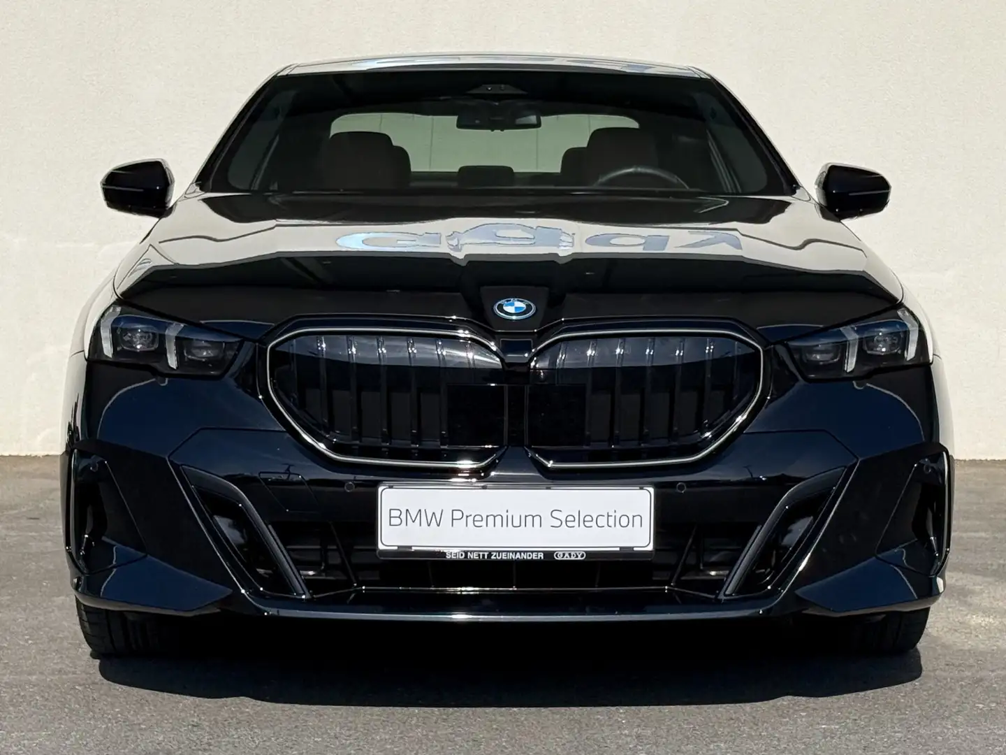 BMW 550 e xDrive M-Sportpaket Pro Schwarz - 2