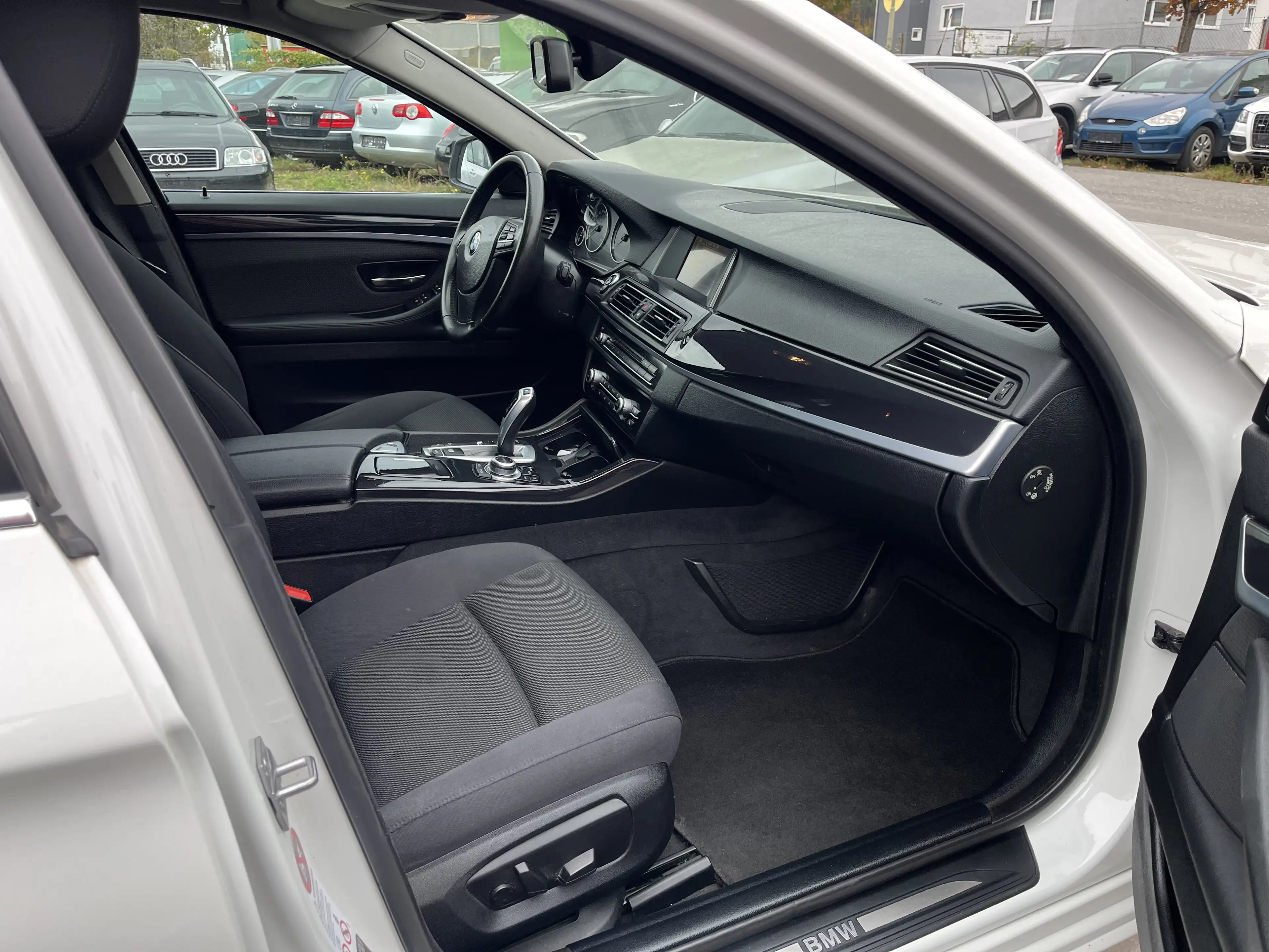 BMW 525 xDrive neu Tüv — photo 11