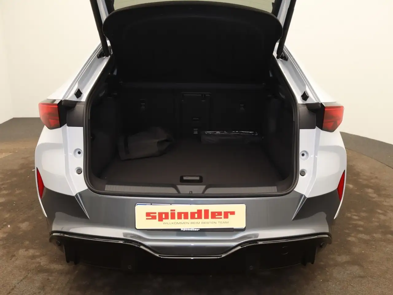 Cupra Tavascan VZ 4Drive / AdrenalinePack, AR-HuD, WP, миниатюра 8