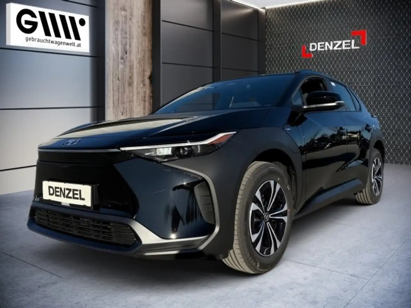 Toyota bZ4X 2WD Basis MY25 Fekete - 2