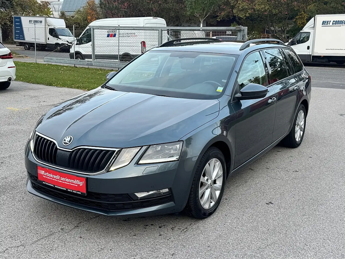 Skoda Octavia Combi 2,0 TDI Premium DSG / ACC / NAVI / LED / Gris - 2