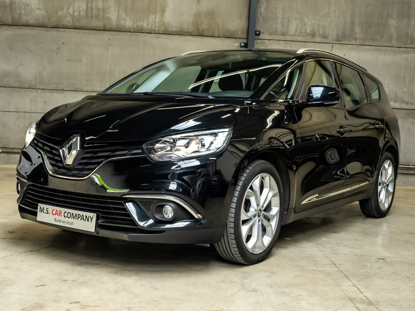 Renault Grand Scenic 1.5 dCi Energy Hybrid Corporate Edition Zwart - 2