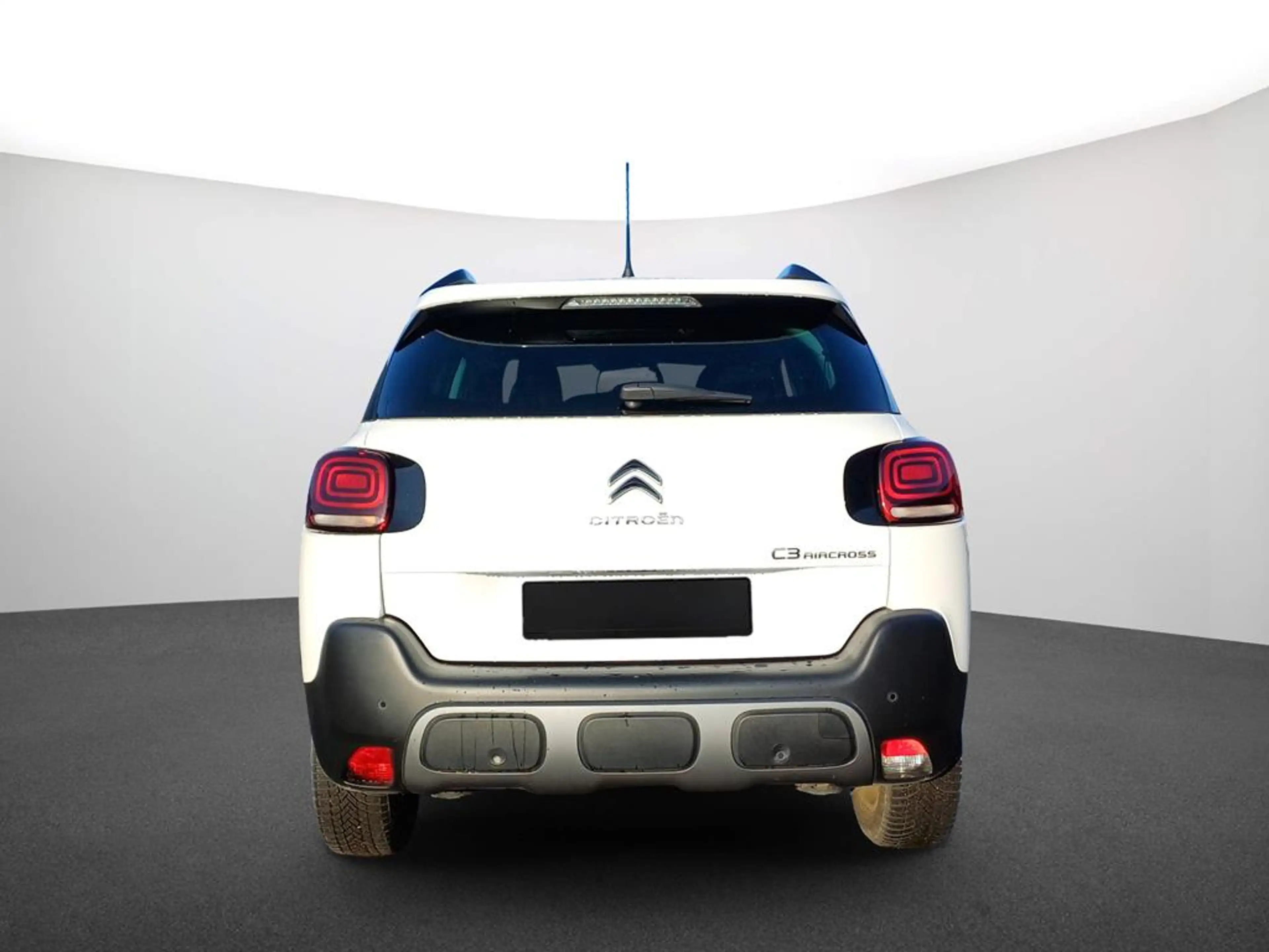 Citroen C3 Aircross PureTech 110 S&S Shine — photo 3
