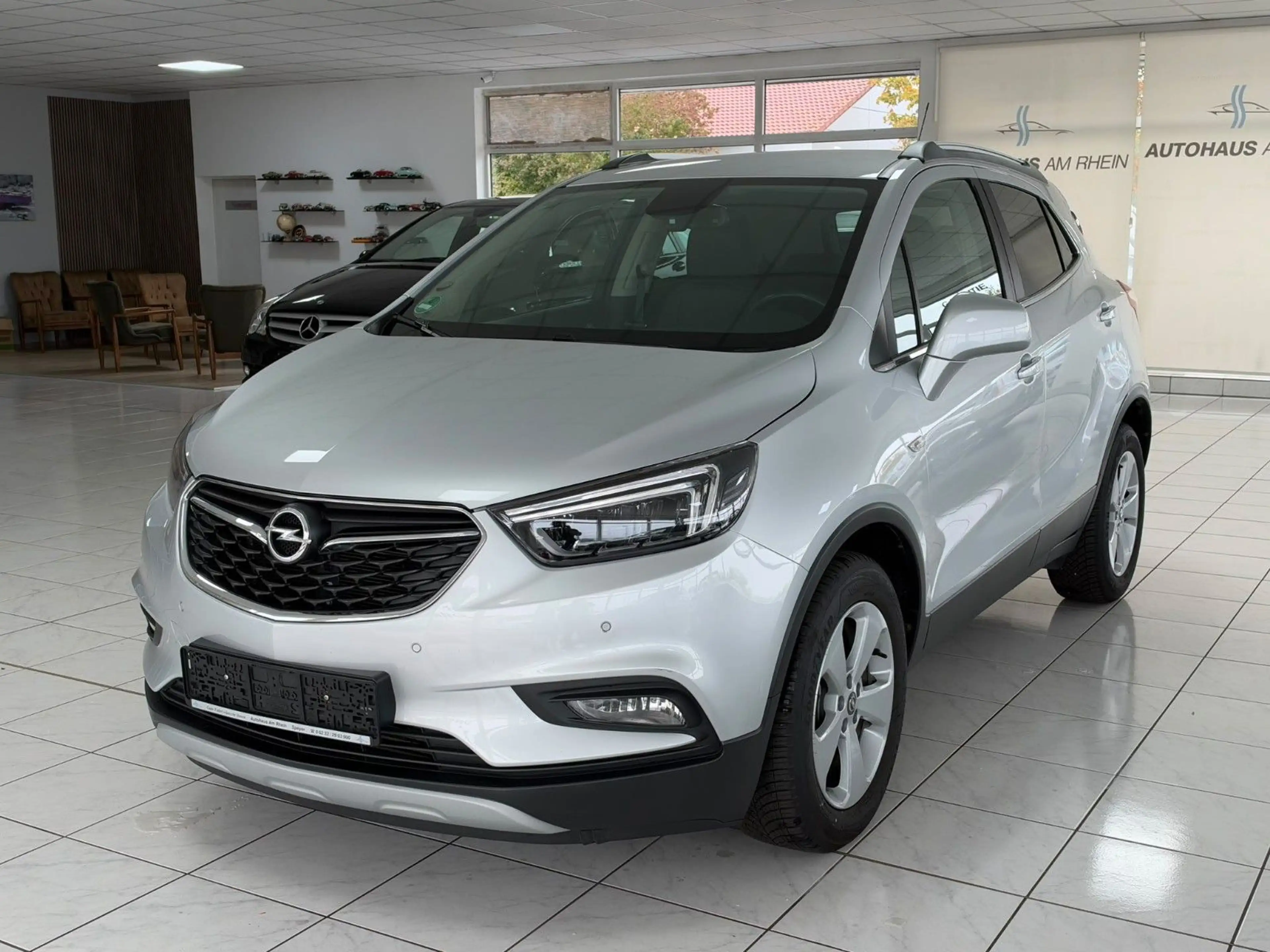 Opel Mokka X Innovation+Leder+Kamera+1.Hand+LED — photo 2