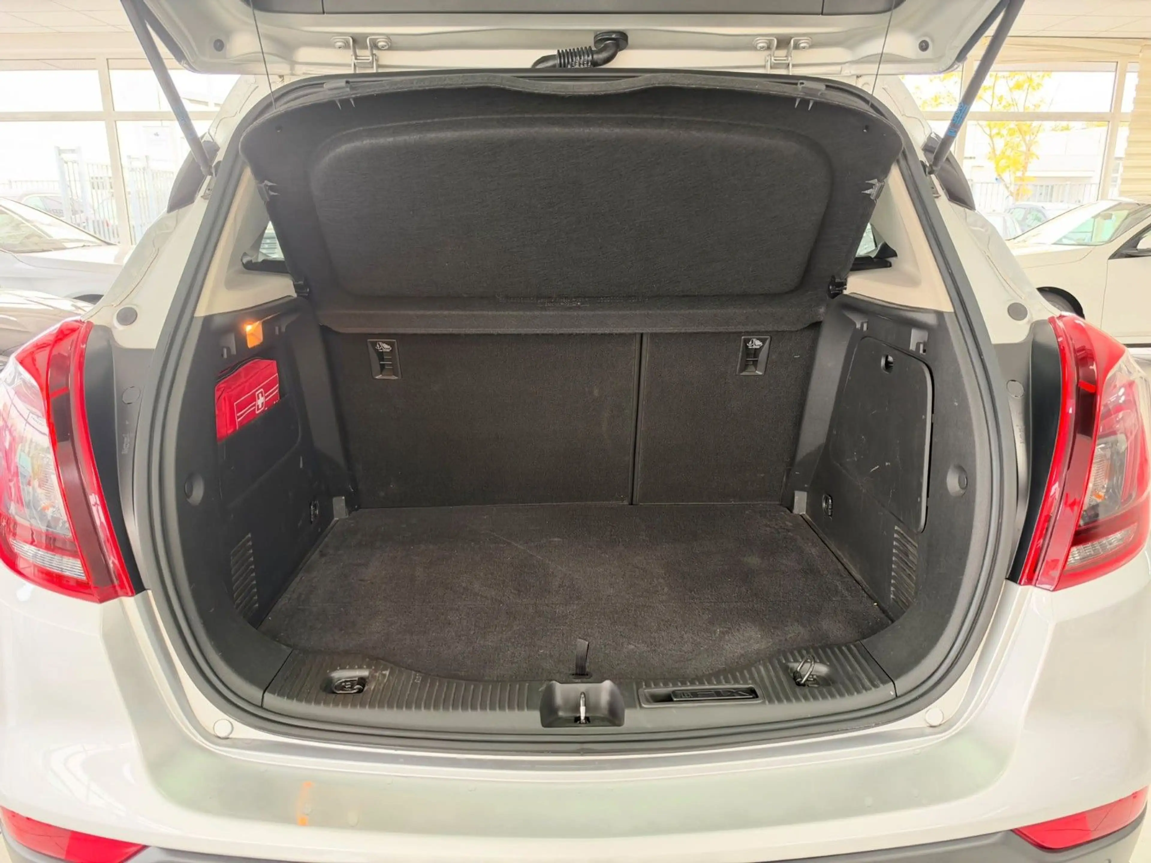 Opel Mokka X Innovation+Leder+Kamera+1.Hand+LED — photo 6