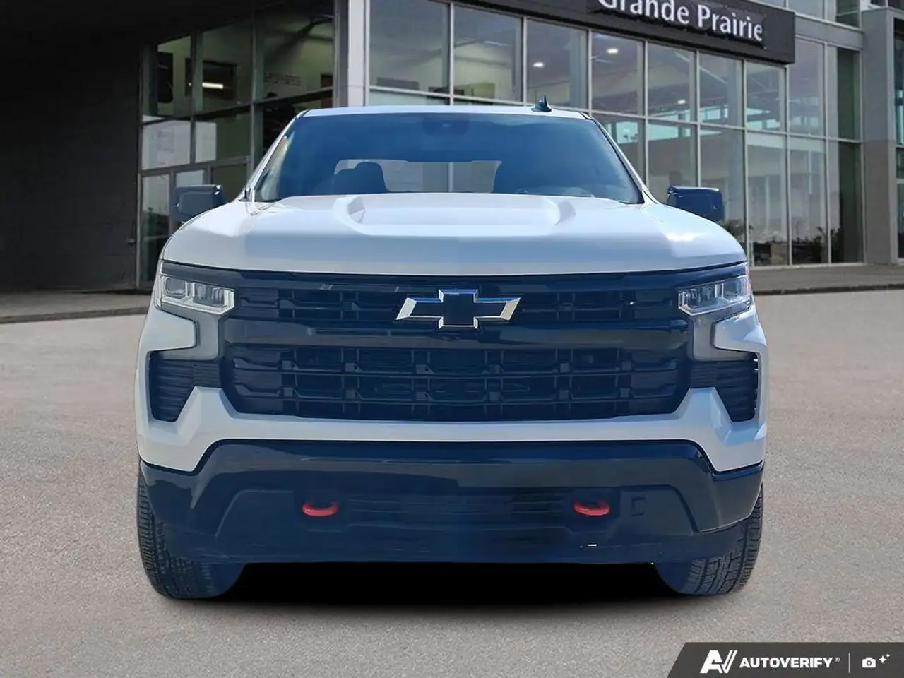 Chevrolet Silverado 1500 снимка Chevrolet Silverado 1500