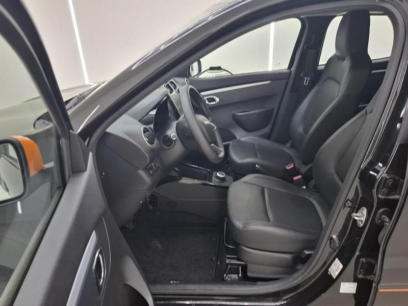 Dacia Spring EXPRESSION 27 kWh (94 SOH) I AUTOMAAT I APPLE CARP — photo 4