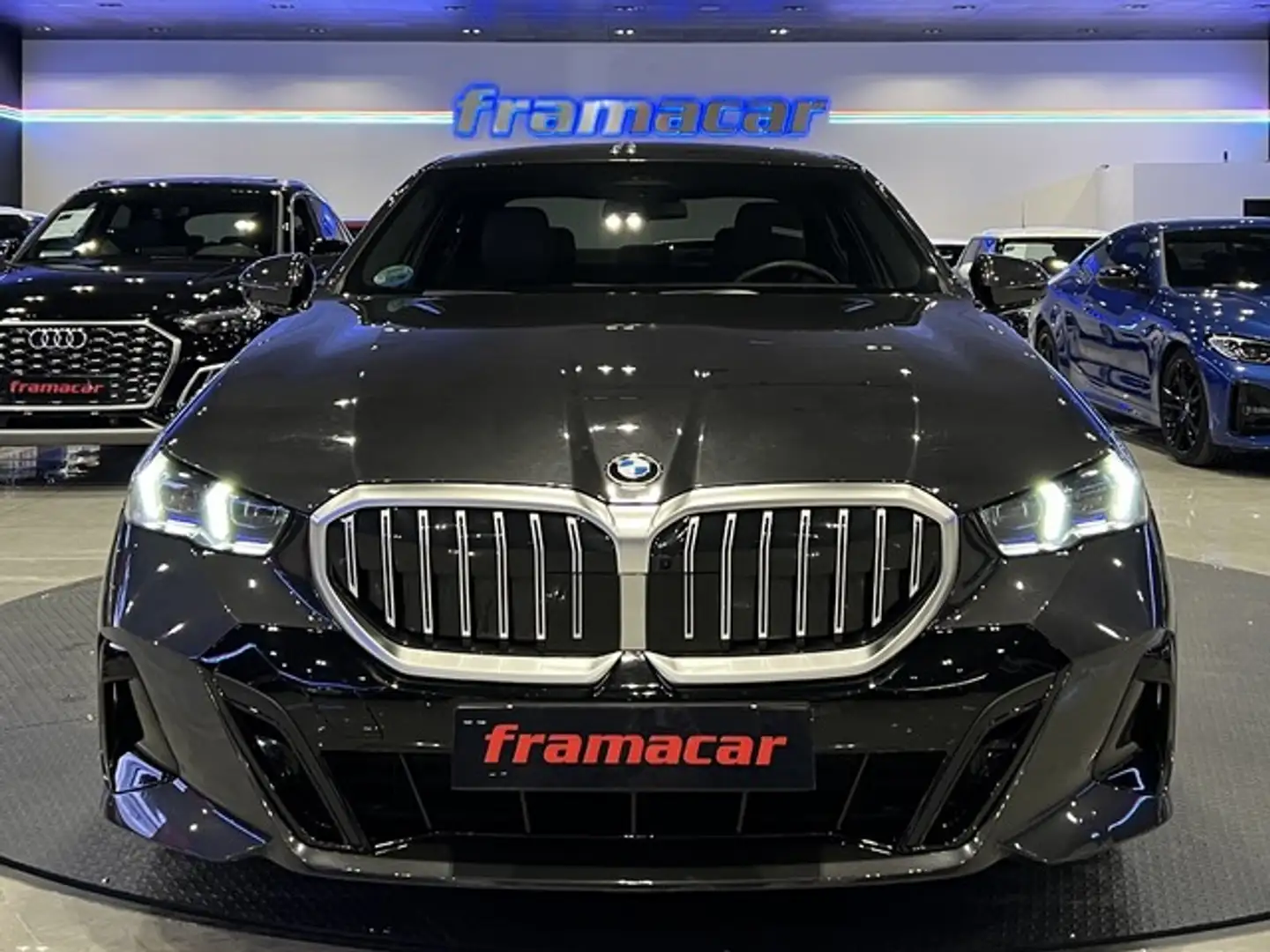 BMW 520 520iA Azul - 2