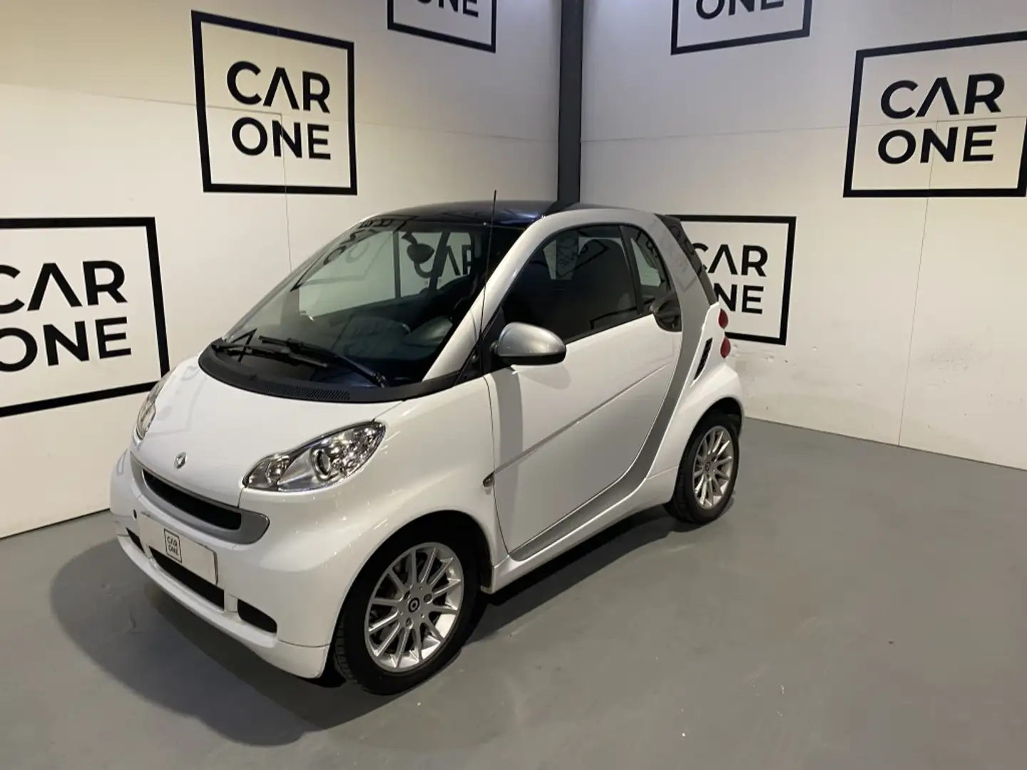 smart forTwo Cabrio 52 mhd Passion Aut. Blanco - 1