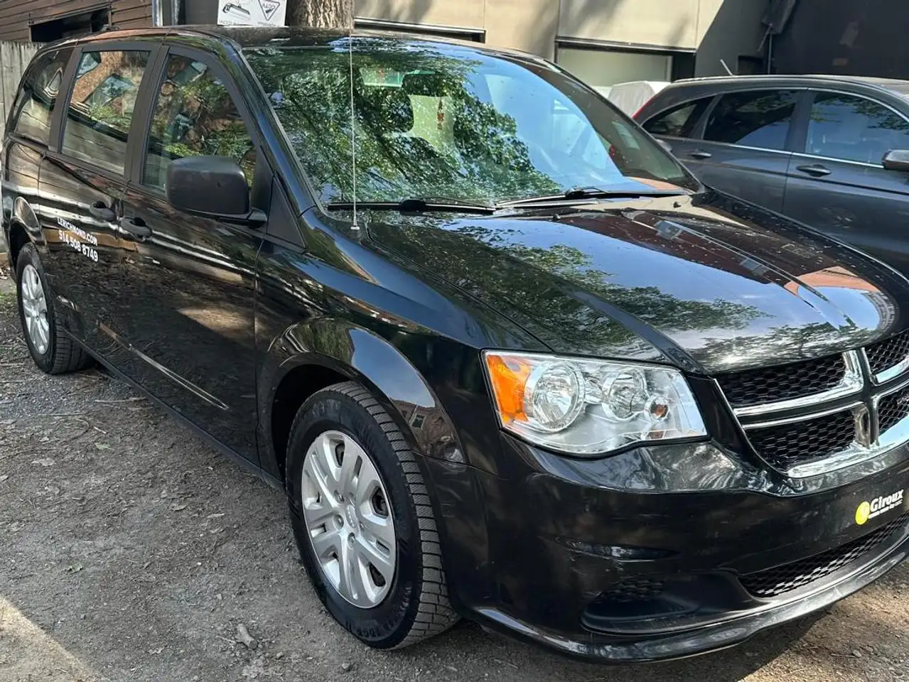 Dodge Grand Caravan снимка Dodge Grand Caravan