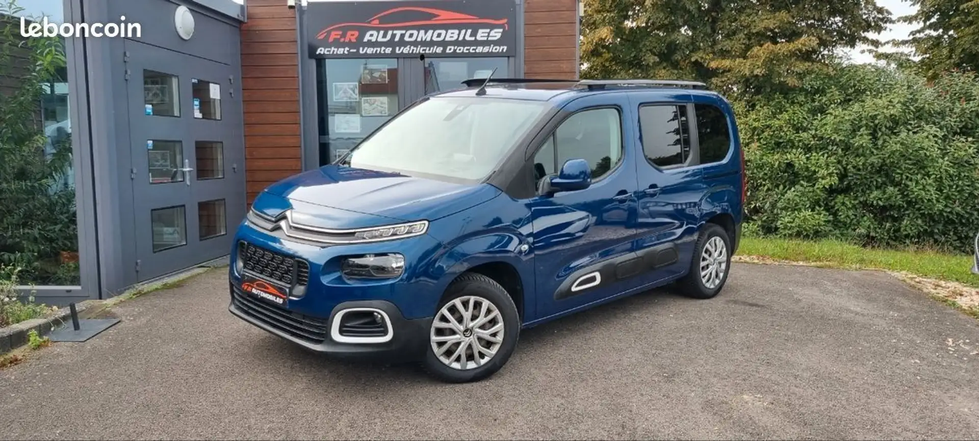 Citroen Berlingo Citroën 1.5 BlueHdi 100 S&S SHINE 1ère Main - 1