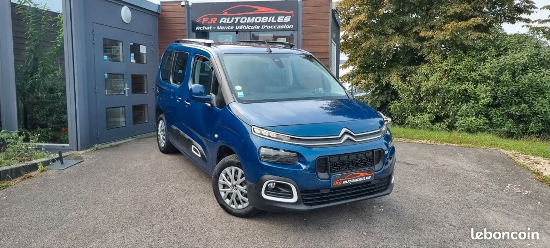 Citroen Berlingo Citroën 1.5 BlueHdi 100 S&S SHINE 1ère Main - 2