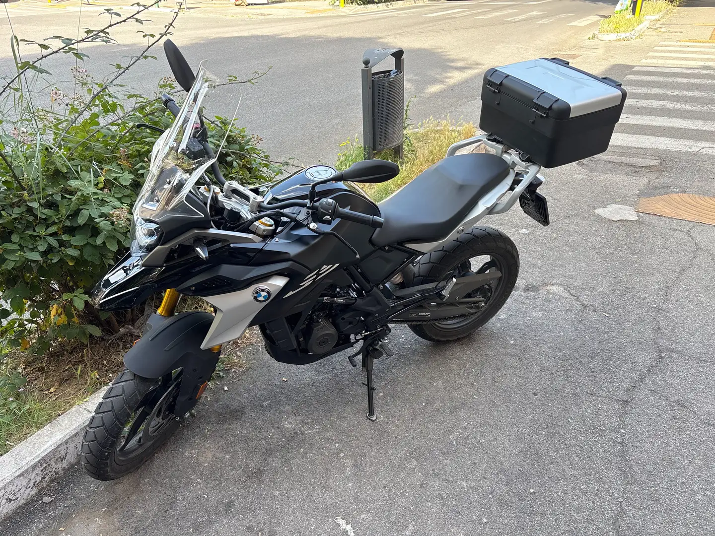 BMW G 310 GS Noir - 1