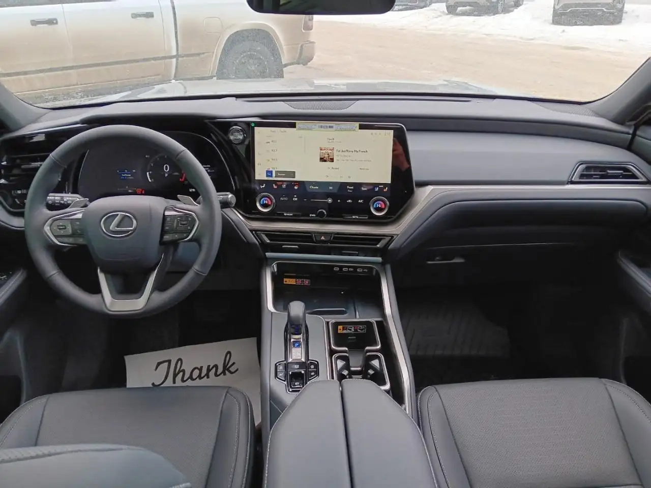 Lexus TX 350 снимка Lexus TX 350