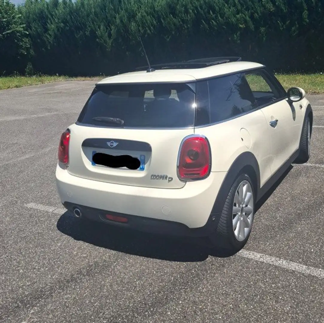 MINI Cooper D Hatch 3 Portes Cooper D 116 ch BVA6 Beige - 2