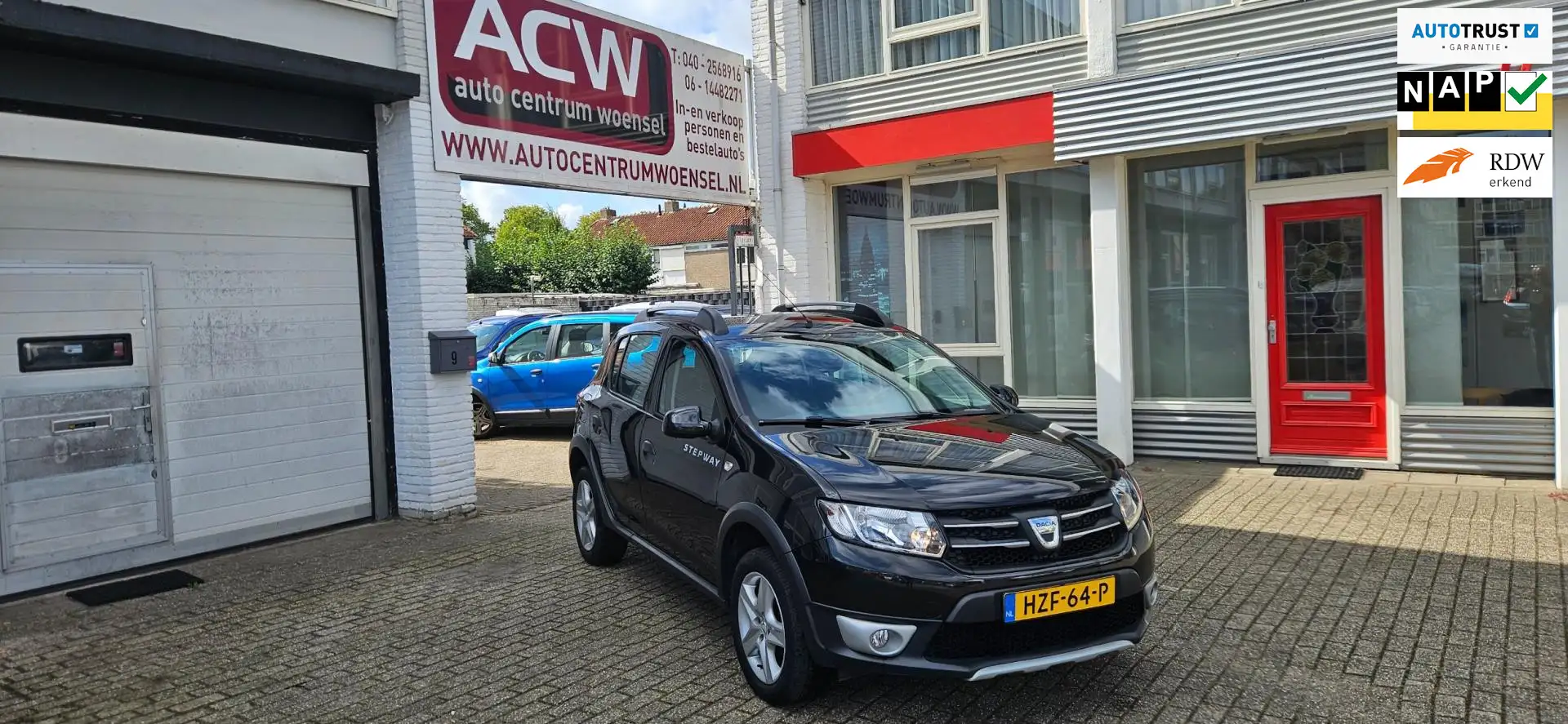 Dacia Sandero 0.9 TCe Stepway Lauréate Zwart - 1