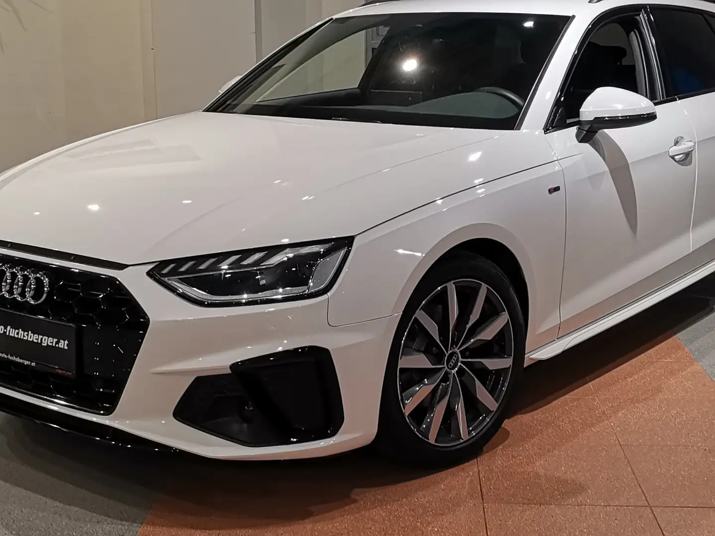 Audi A4 35 TDI S-Line LED*OP-Schwarz*1.Hand* Weiß - 2