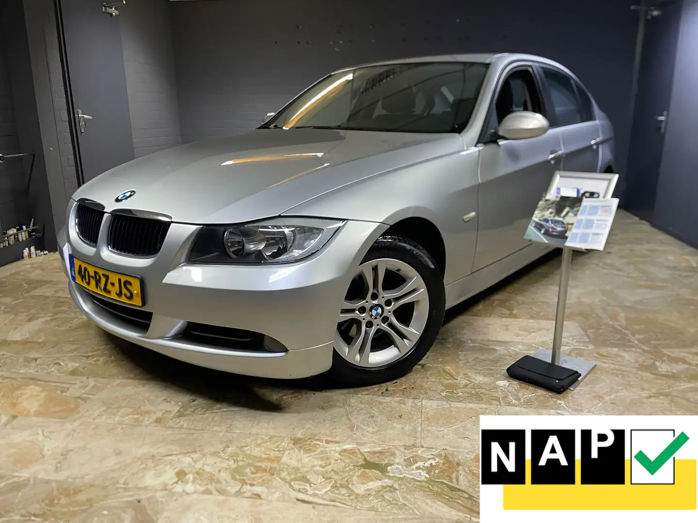 BMW 318 3-serie 318i Dynamic Executive Zeer Nette Auto Vee Gris - 1