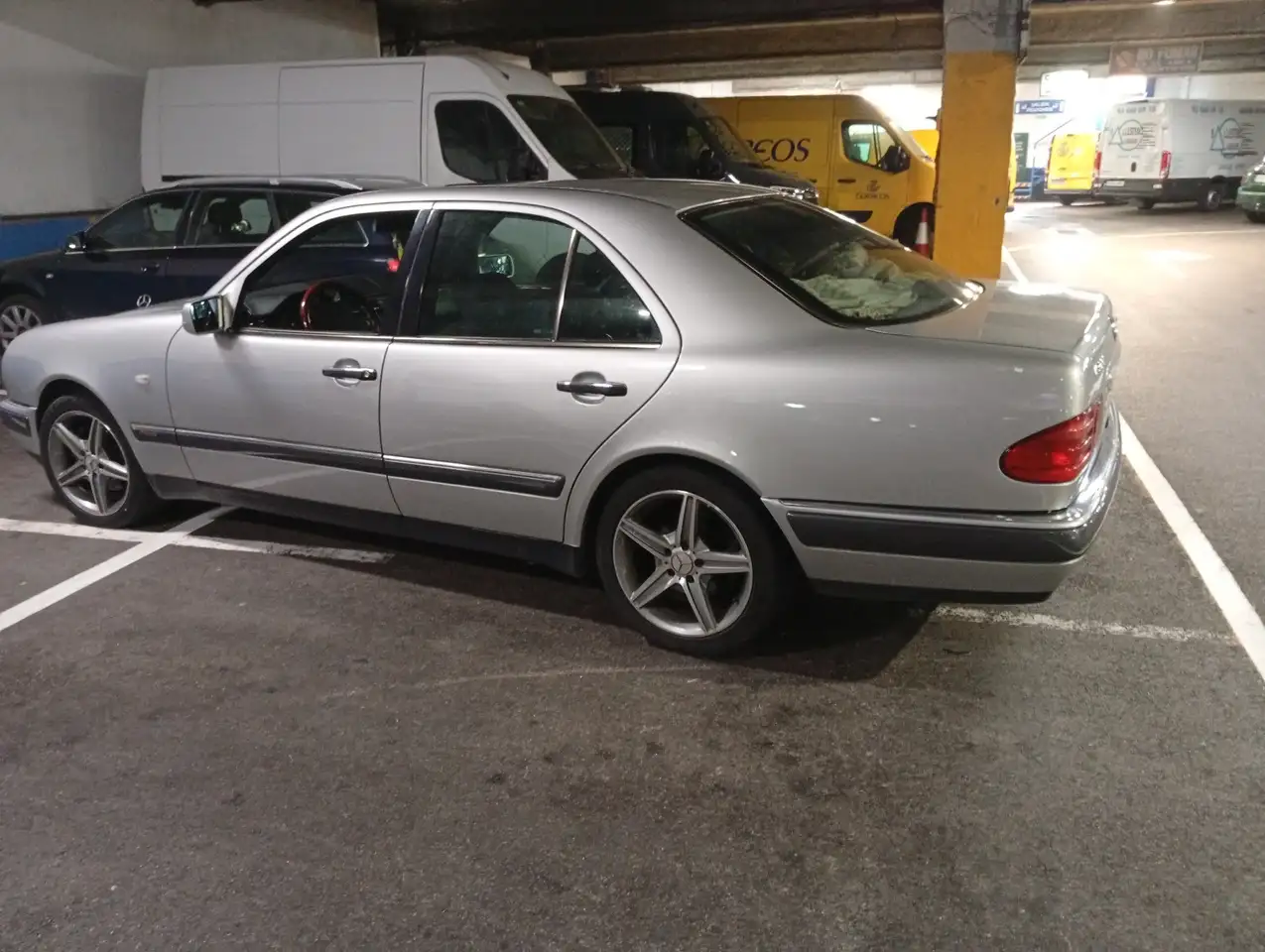 Mercedes-Benz E 300 TD Elegance in Spanien, foto 4