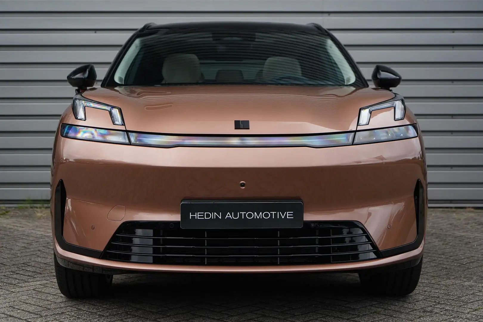 Lynk & Co 08 1.5 More | 200 KM Electrisch | Panorama Dak | Andr - 2