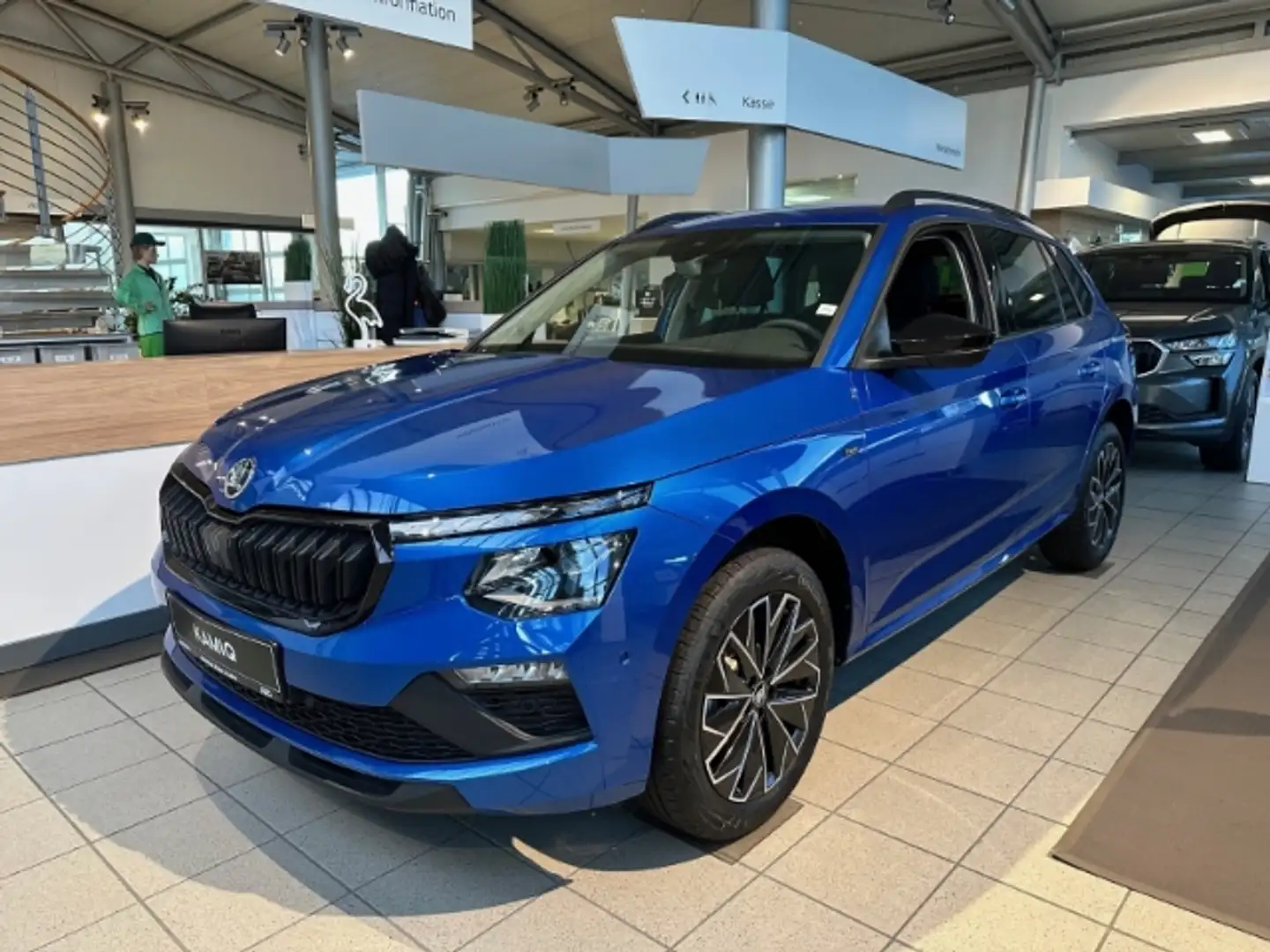 Skoda Kamiq Tour 1.5 TSI DSG Navi Matrix-LED AHK Kamera el. He Blau - 1
