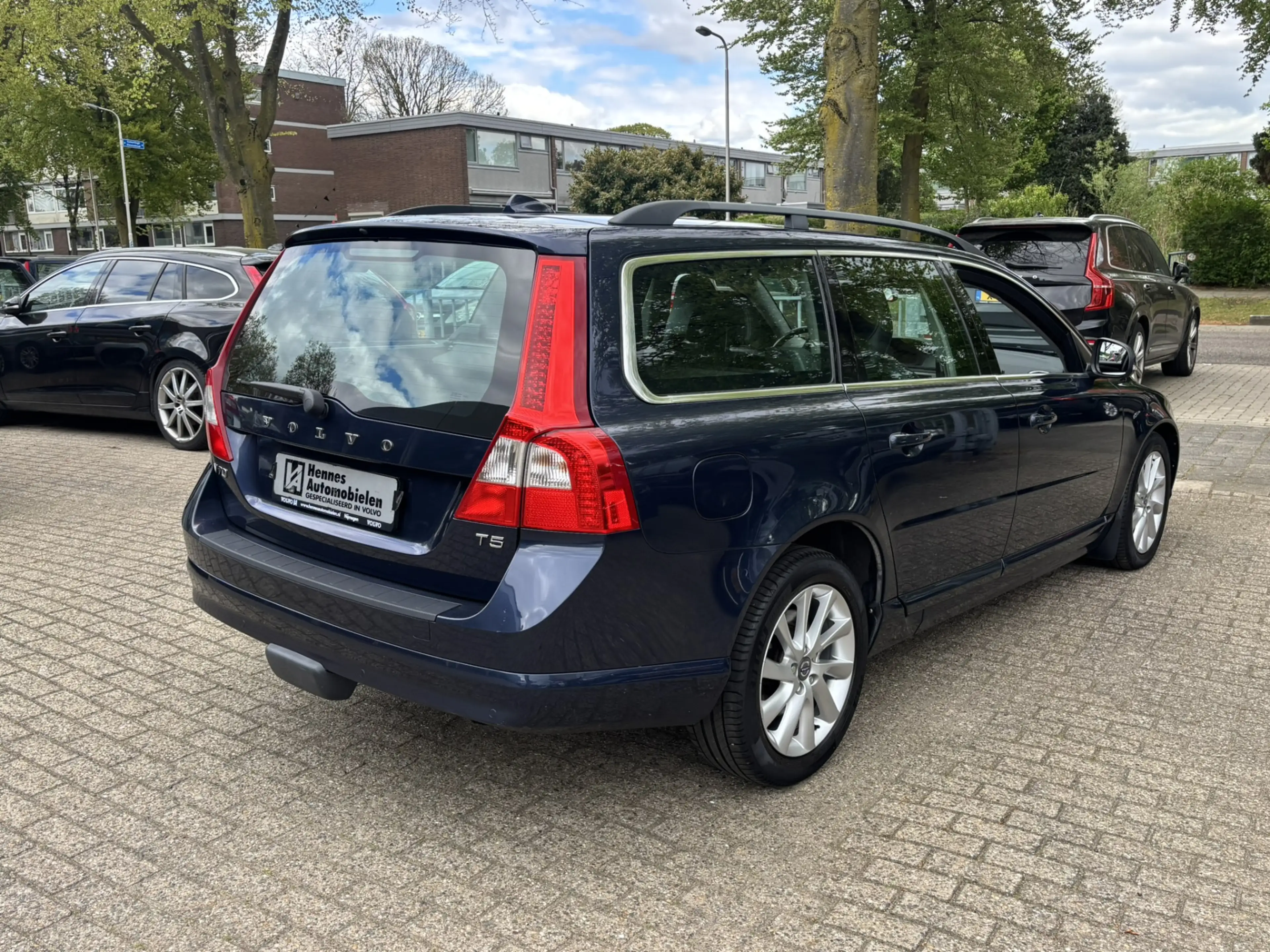 Volvo V70 2.0 T5 213pk 5 Cilinder! Aut Xenon Carplay — photo 4