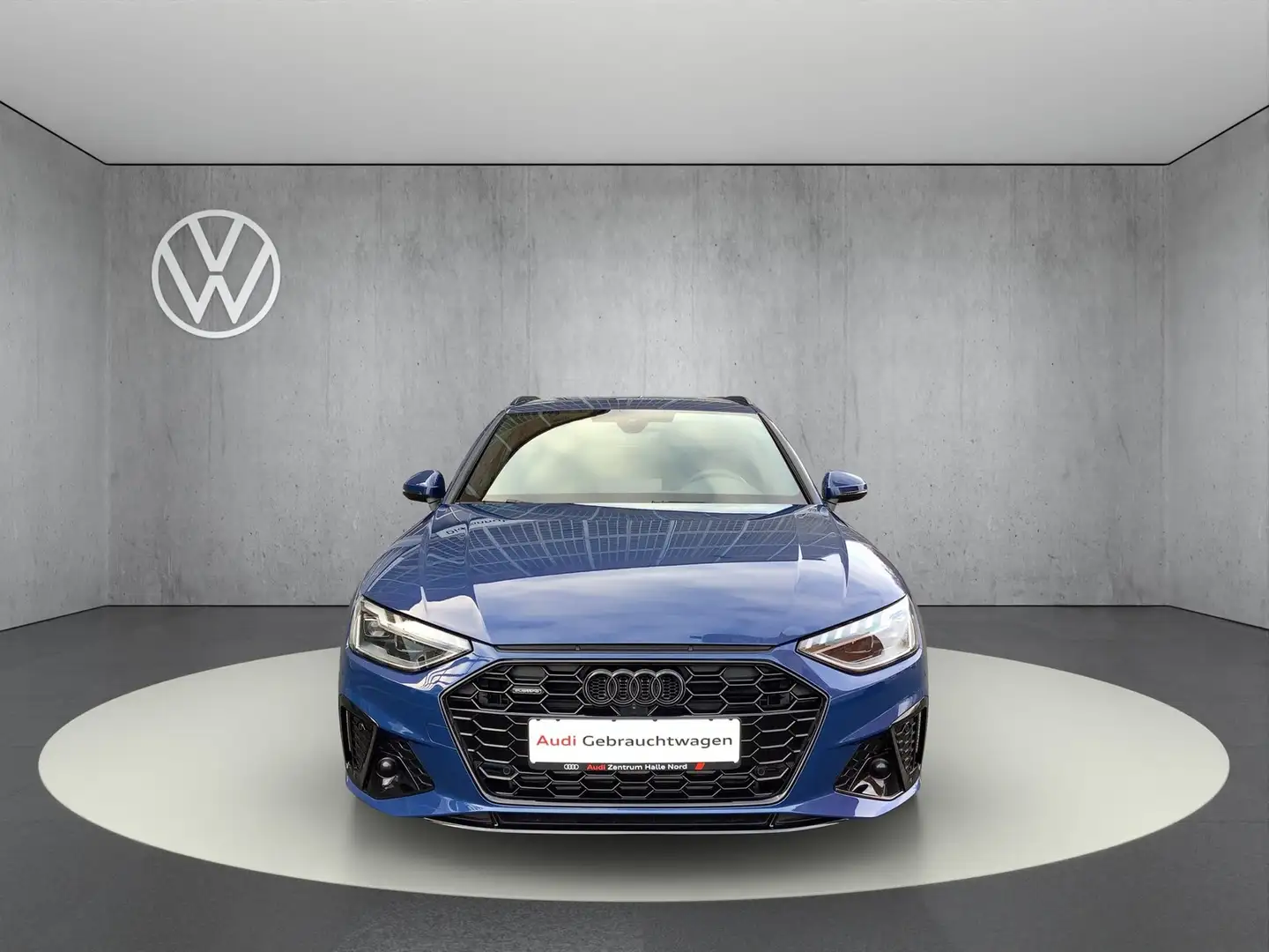 Audi A4 Avant S line 40 TFSI quattro S tronic Blau - 2
