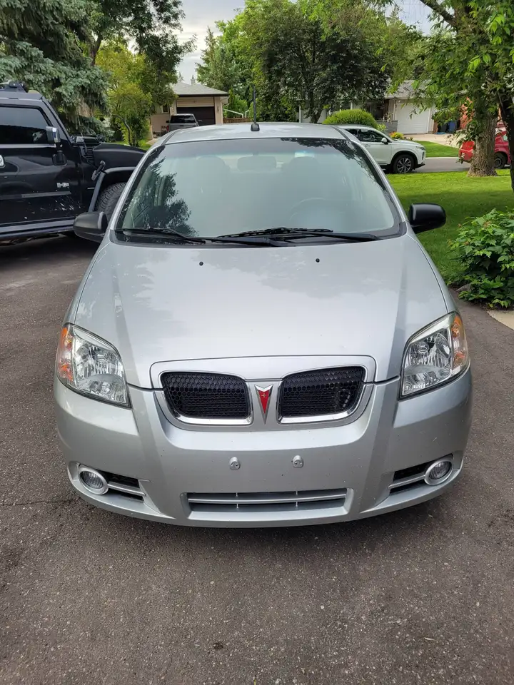 2010 Pontiac G3