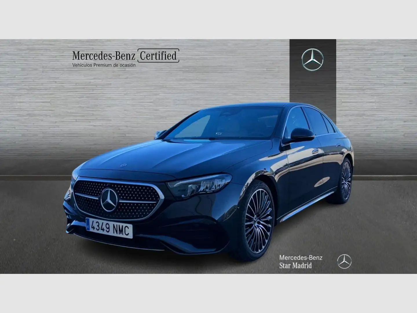 Mercedes-Benz E 220 d 4MATIC - 1