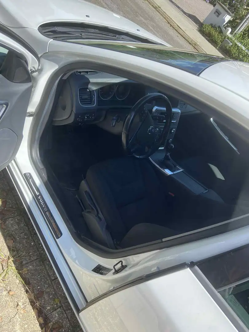 Volvo V60 V60 T3 Summum Blanc - 1