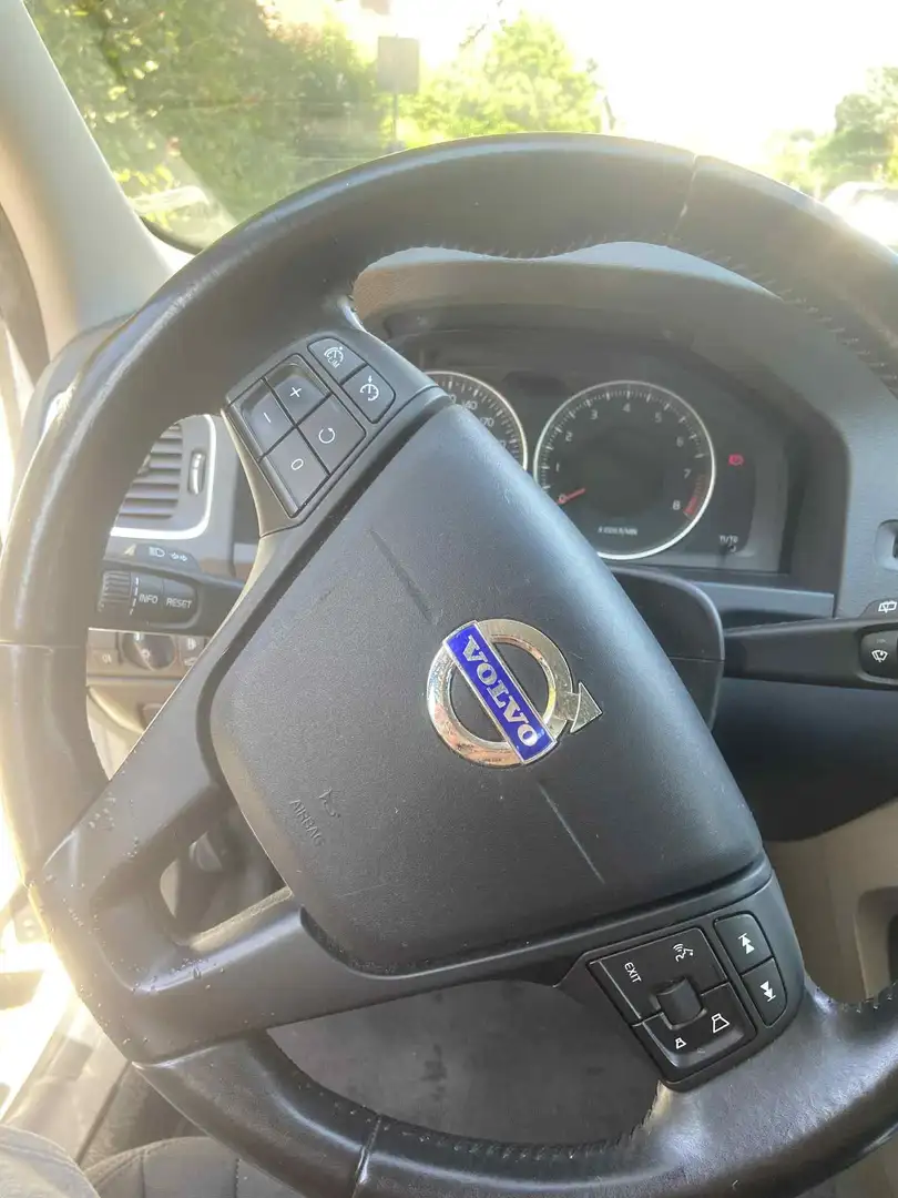 Volvo V60 V60 T3 Summum Blanc - 2