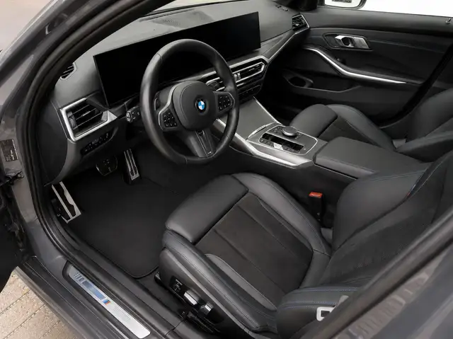 BMW M view 2