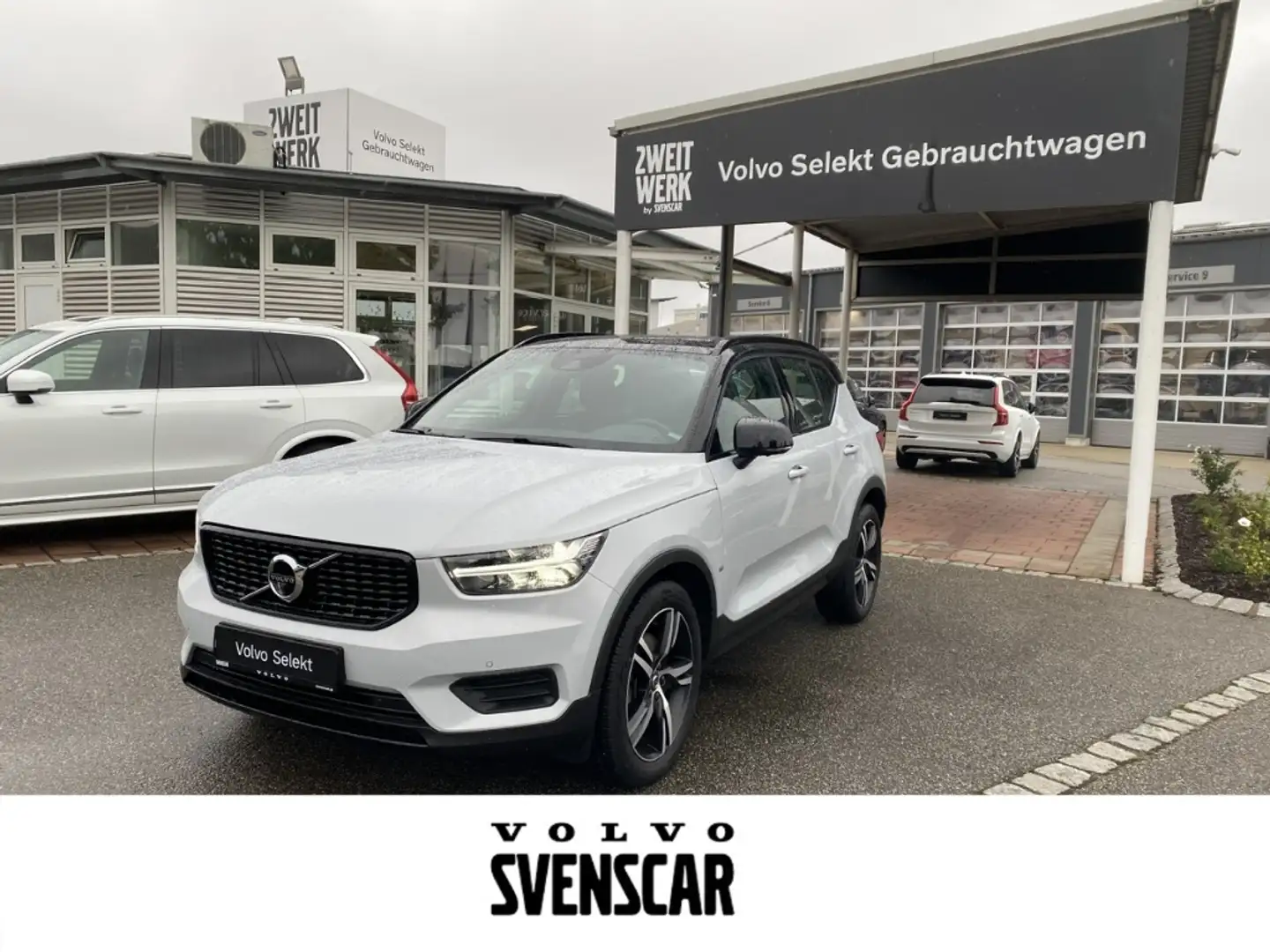 Volvo XC40 R-Design AWD B4 EU6d Navi Digitales Cockpit Sounds Argento - 1