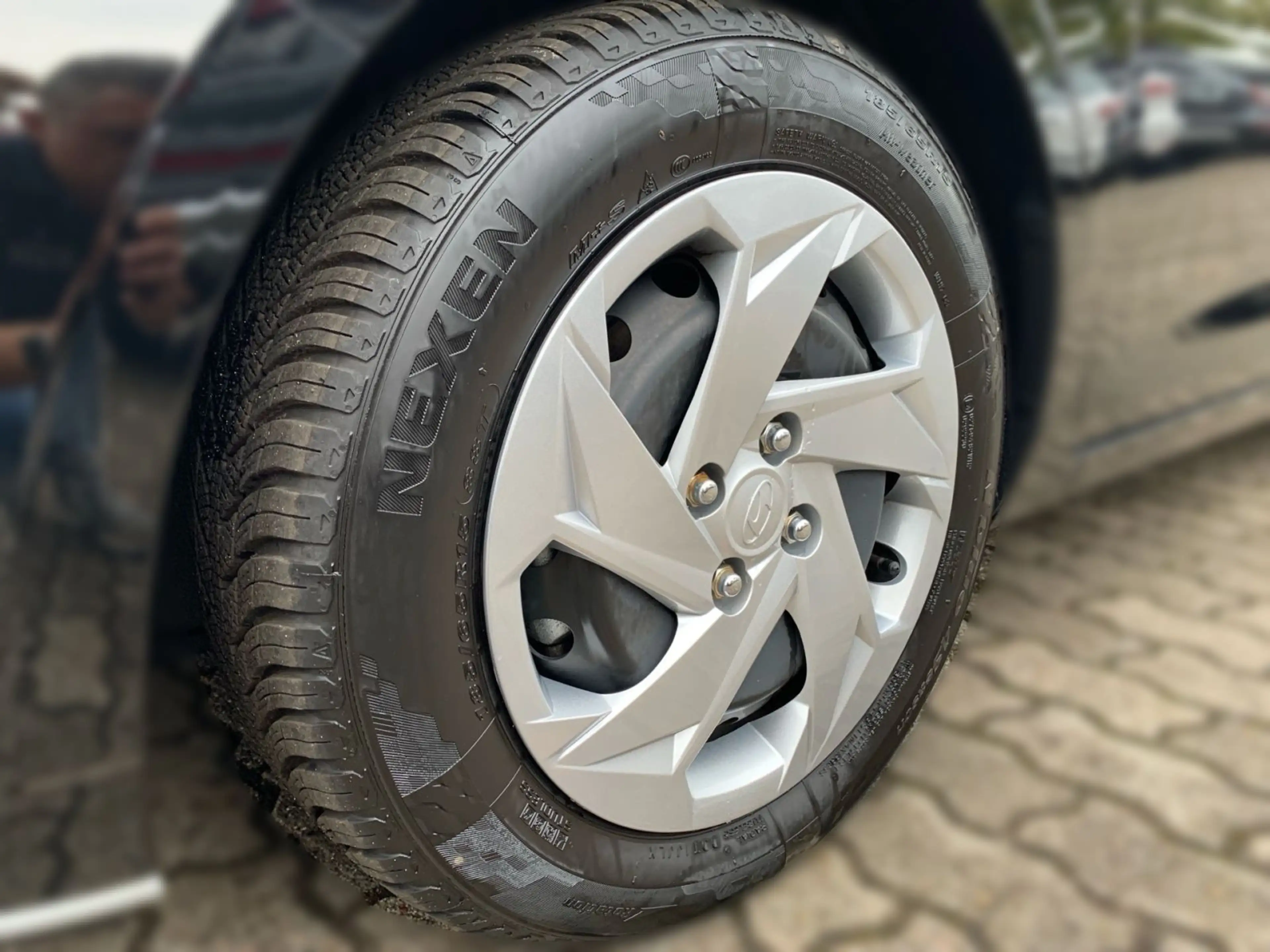 Hyundai i20 1.0 T-GDI Select Navi Kamera Allwetter — photo 9