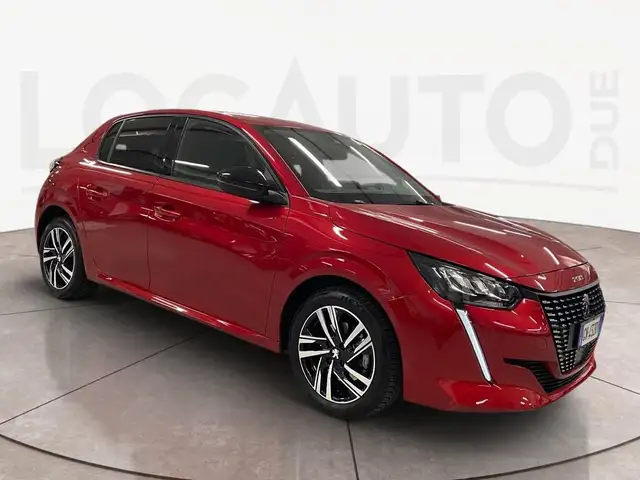 Peugeot 208 view 3