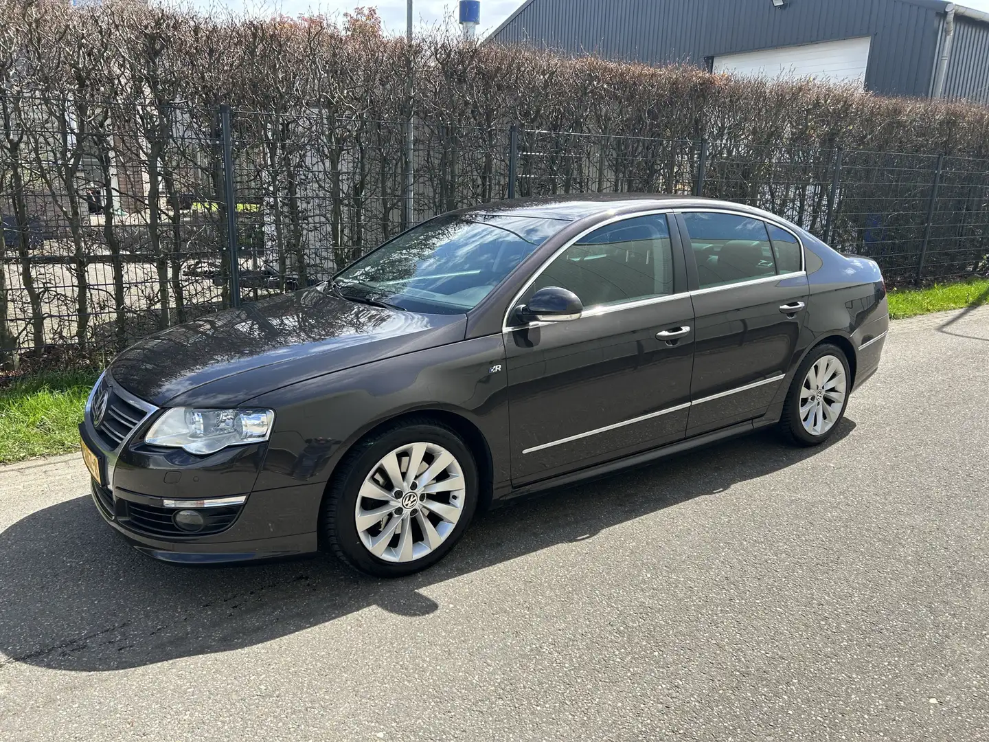 Volkswagen Passat 1.8 TFSI Highline / NAVI / CRUISE / AIRCO ECC / KE Bruin - 2