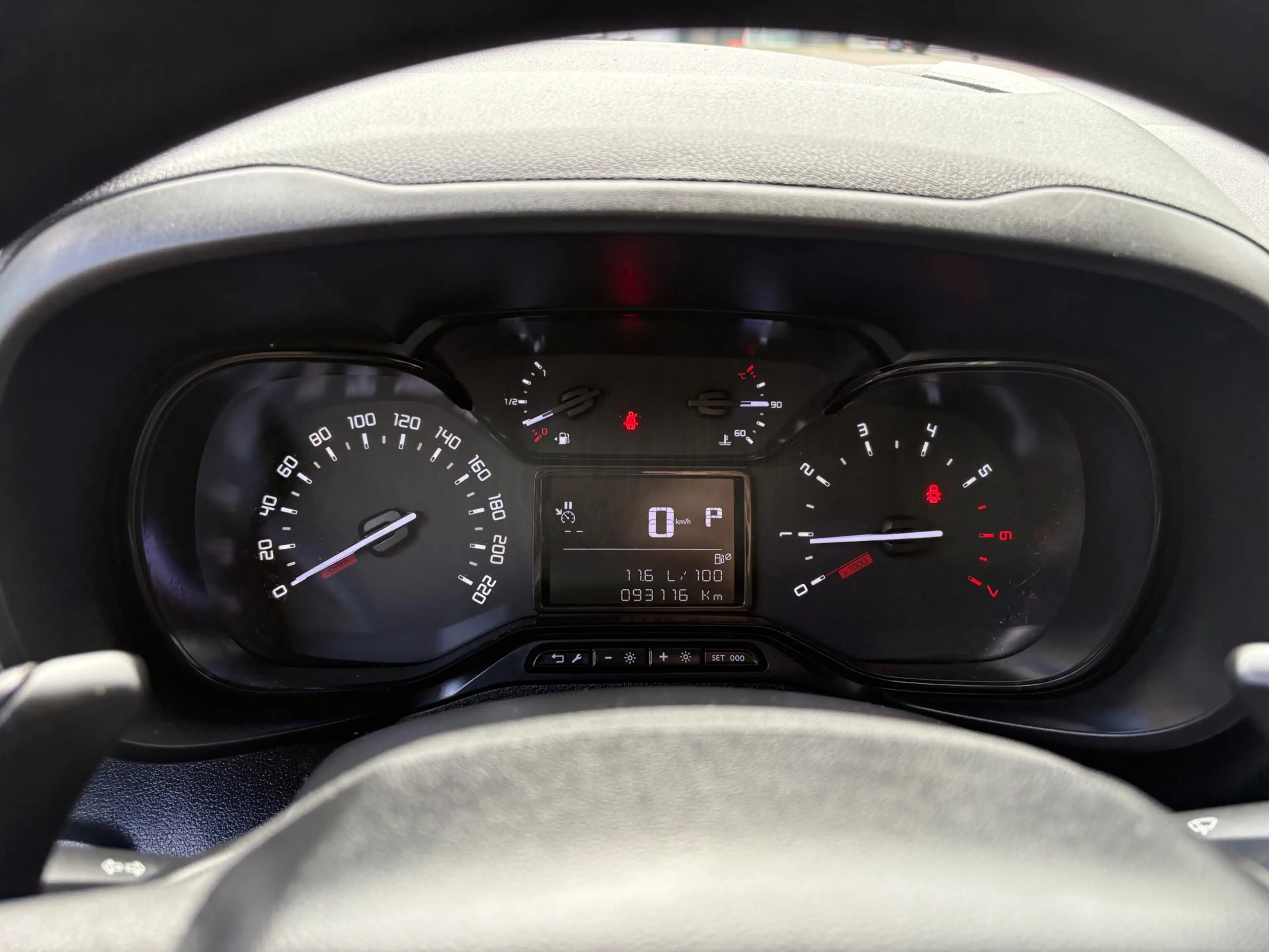 Citroen Berlingo 1.2 PureTech Club Automaat 130pk Airco Navi Cruise — photo 17