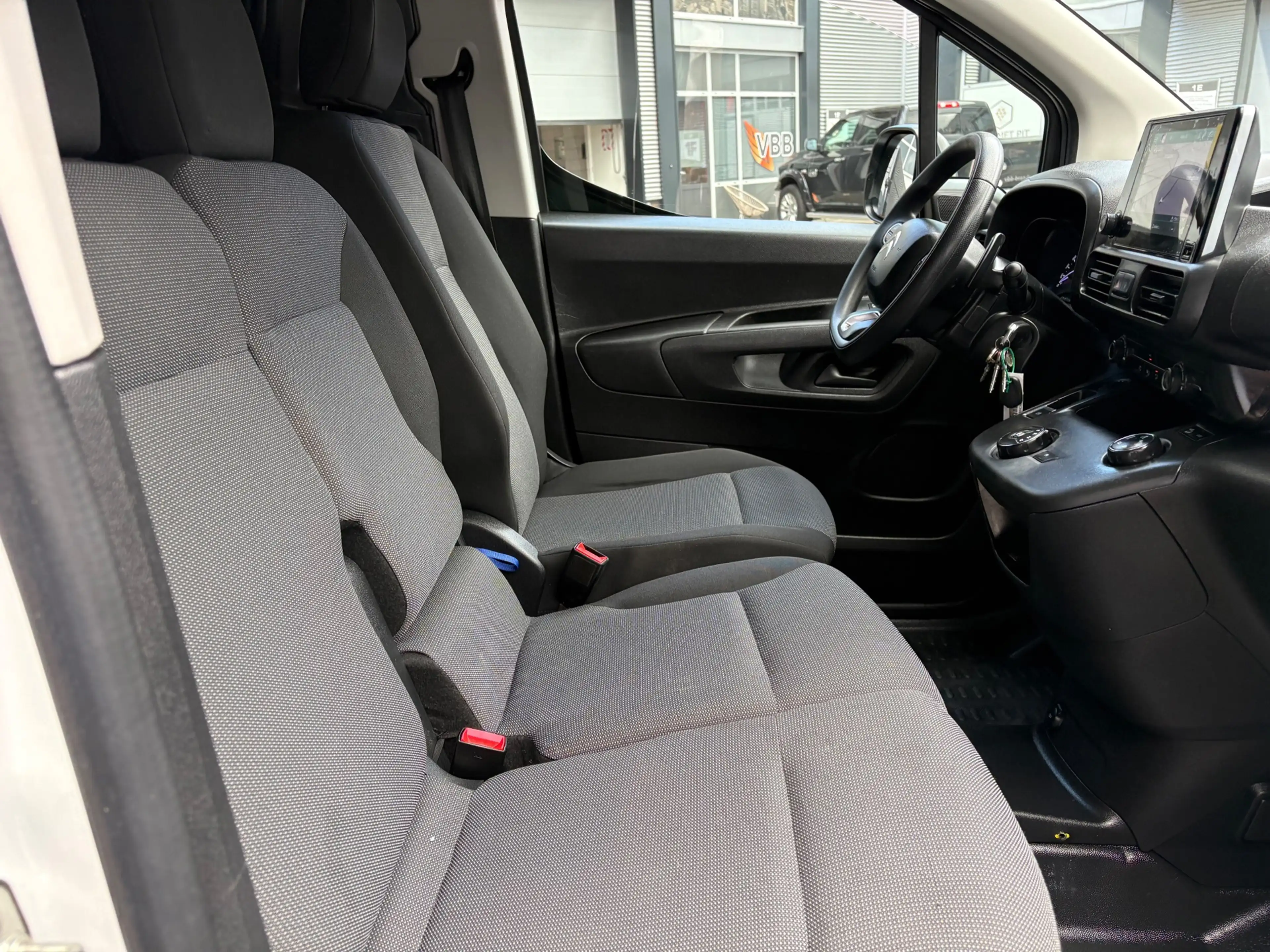 Citroen Berlingo 1.2 PureTech Club Automaat 130pk Airco Navi Cruise — photo 13