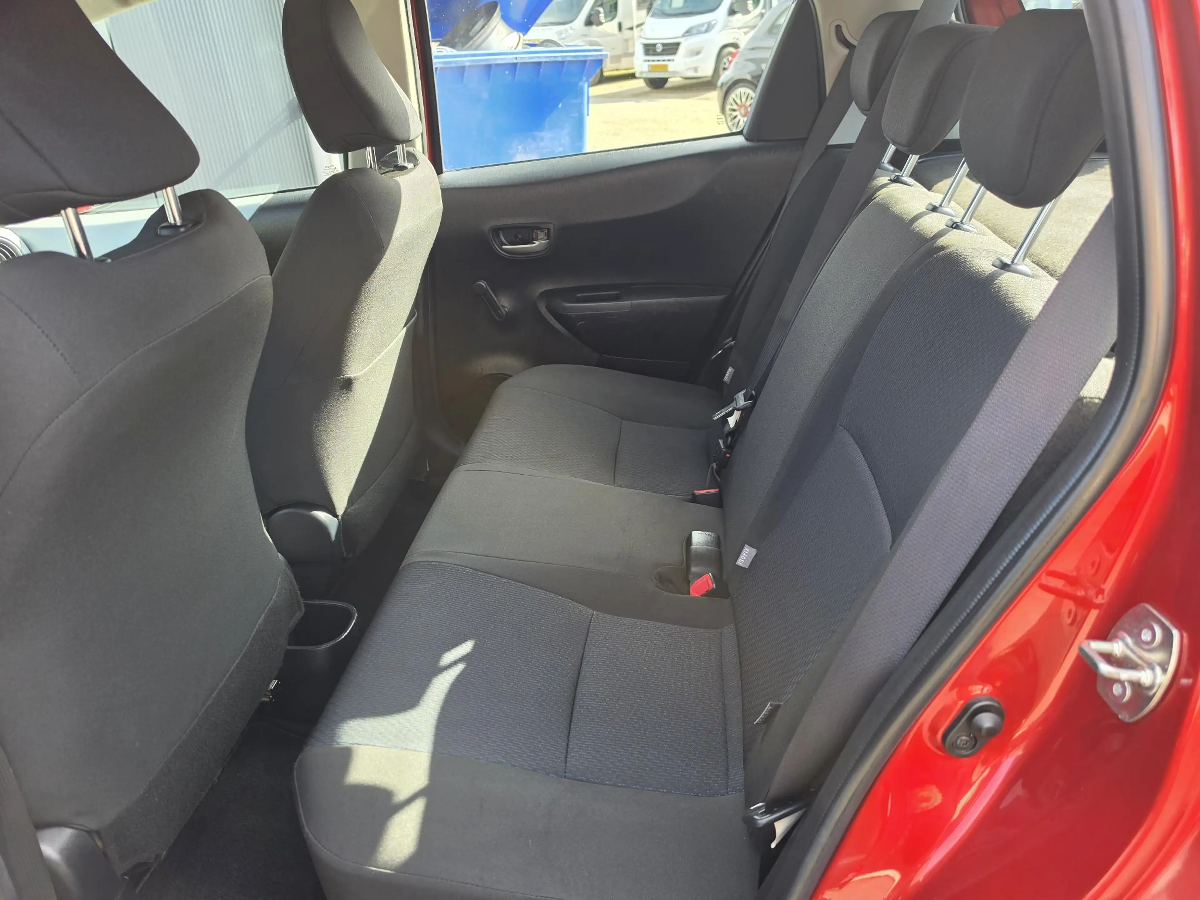Toyota Yaris 1.5 Full Hybrid Aspiration | Dealeronderhouden | C — photo 12