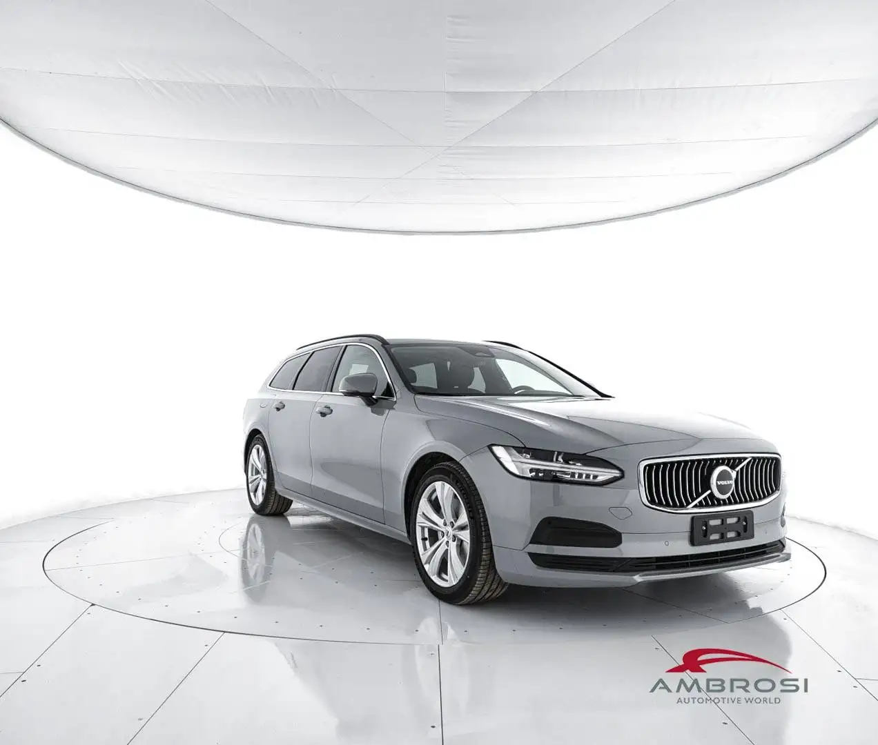 Volvo V90 CORE B4 Mild Hybrid Grijs - 2