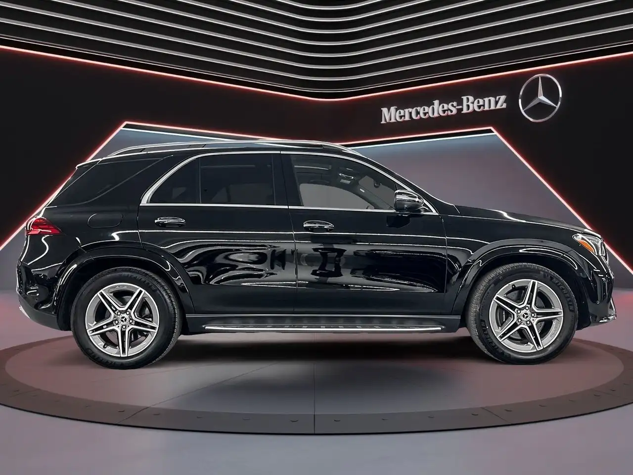 Mercedes-Benz GLE снимка Mercedes-Benz GLE